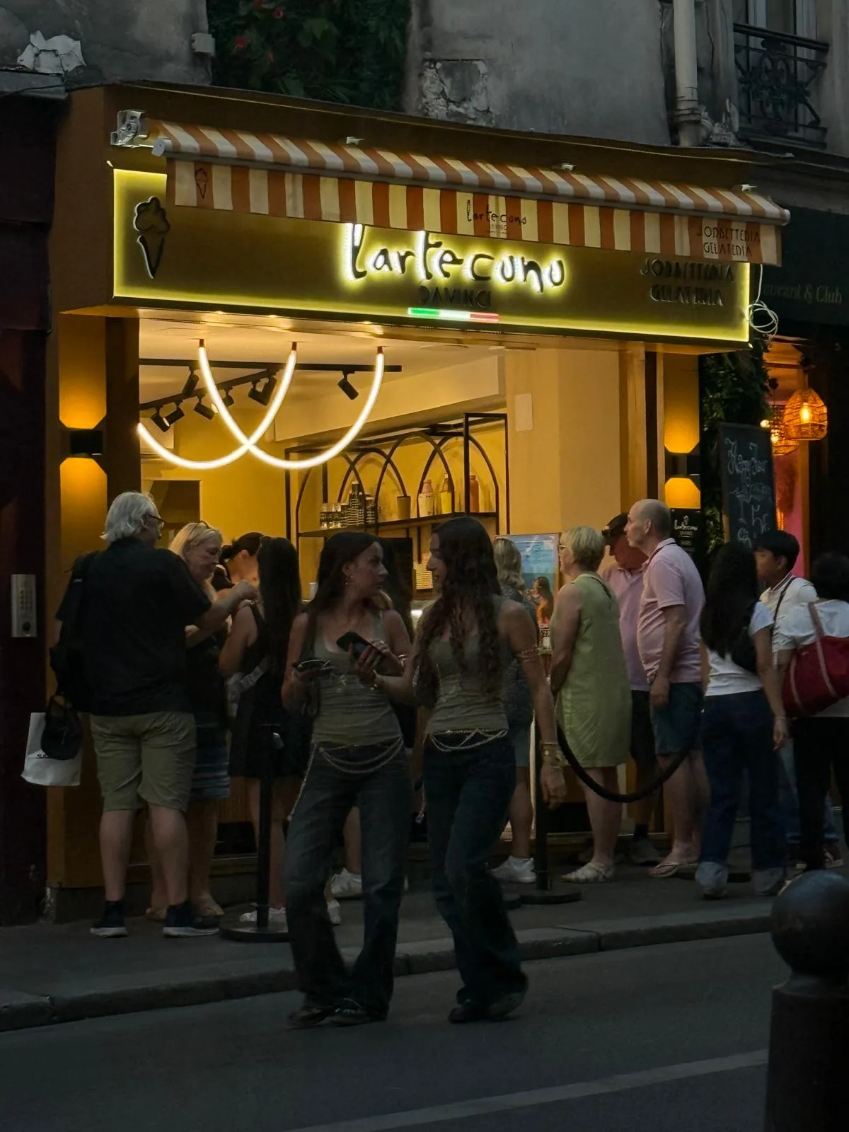 Lartecono Davinci store